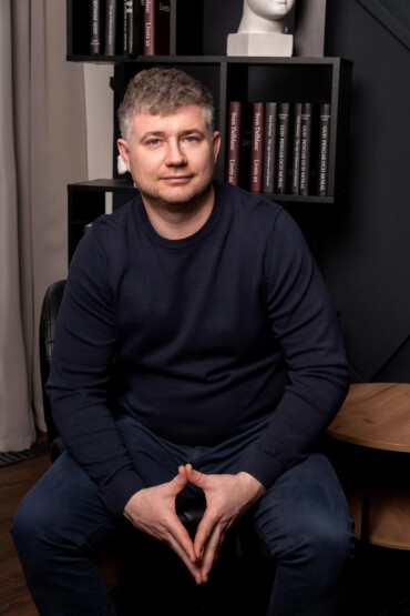 Иссенский Евгений Викторович — директор ЦАЛ
